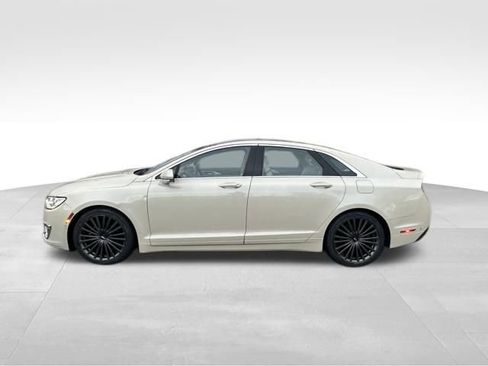 Used 2018 Lincoln MKZ Reserve w/ Luxury Package image 3