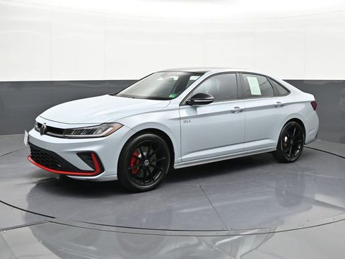 Used 2026 Volkswagen Jetta GLI Autobahn FWD image 1