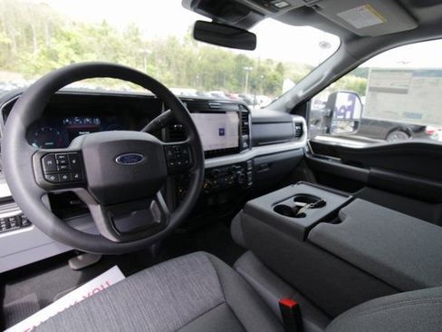 New 2026 Ford F350 XLT w/ XLT Premium Package image 7