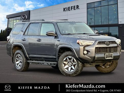Used 2019 Toyota 4Runner TRD Off-Road image 1
