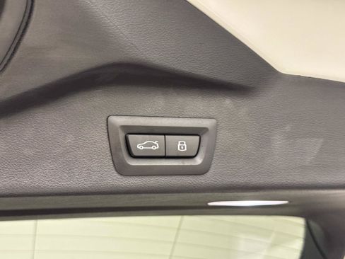 Used 2024 BMW X5 sDrive40i w/ Premium Package RWD image 11