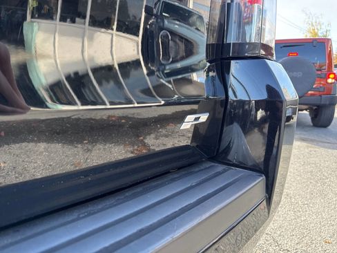 Used 2016 Cadillac Escalade ESV Platinum image 5