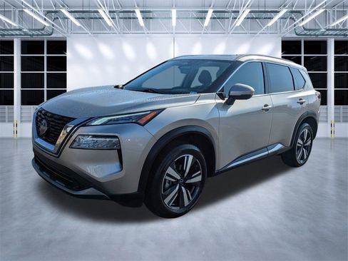 Used 2023 Nissan Rogue SL image 8