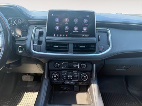 Used 2021 Chevrolet Suburban Z71 w/ Rear Media and Nav Package AWD/4WD image 11