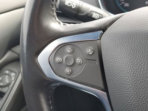 Used 2022 Chevrolet Traverse LT image 15