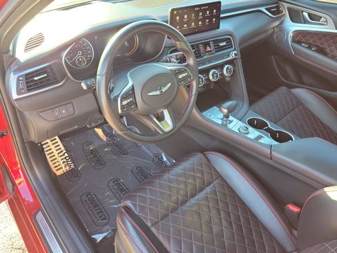 Used 2022 Genesis G70 3.3T w/ Sport Prestige Package image 21