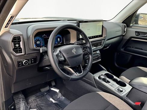 Certified 2025 Ford Bronco Sport Big Bend w/ Convenience Package image 14