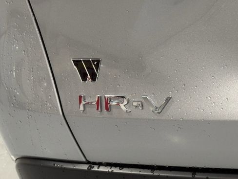 New 2026 Honda HR-V LX image 31