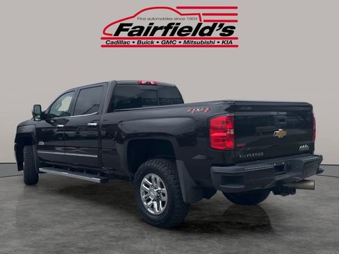 Used 2019 Chevrolet Silverado 3500 High Country w/ Duramax Plus Package image 3