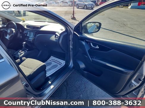 Certified 2020 Nissan Rogue Sport SV w/ All-Weather Package image 31