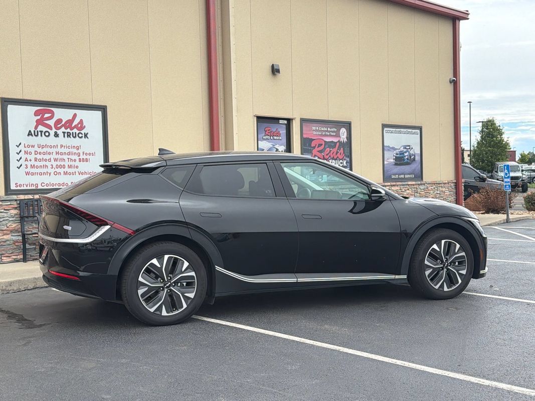 Used 2024 Kia EV6 Light AWD/4WD image 5
