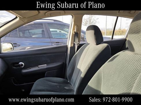 Used 2011 Nissan Versa 1.8 S w/ Plus Pkg image 6