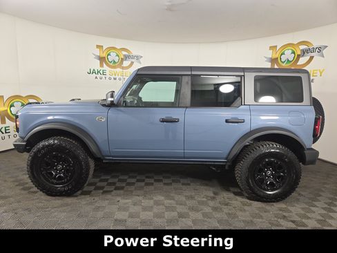 Used 2023 Ford Bronco Wildtrak image 4