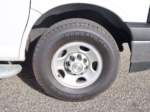 Used 2023 Chevrolet Express 2500 Work Van w/ Driver Convenience Package image 12