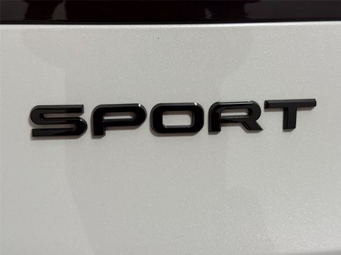 Used 2024 Land Rover Range Rover Sport Dynamic SE AWD/4WD image 37