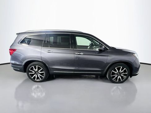 Used 2021 Honda Pilot Touring image 9