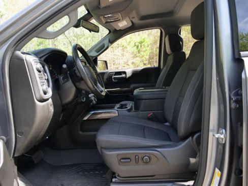 Used 2021 Chevrolet Silverado 1500 LT Trail Boss w/ Bed Protection Package image 23