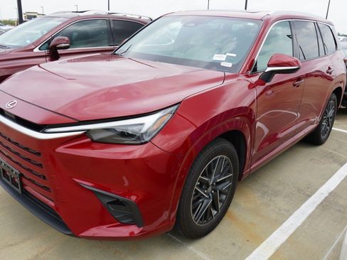 Certified 2026 Lexus TX 350 AWD w/ Technology Package image 4