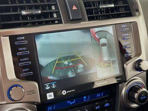 Used 2022 Toyota 4Runner Limited image 17