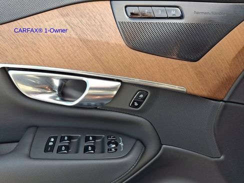 Certified 2025 Volvo XC90 T8 Plus w/ Protection Package Premier AWD/4WD image 14