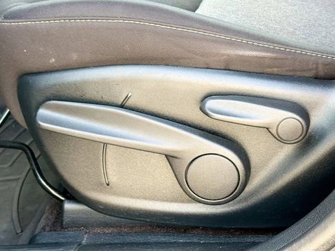 Used 2018 Jeep Cherokee Latitude image 24