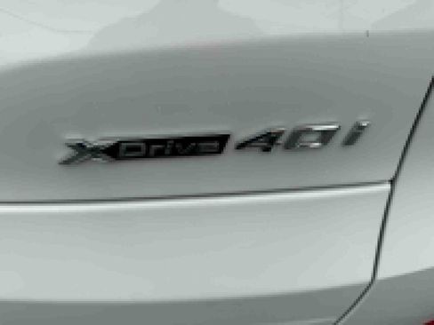 Used 2023 BMW X5 xDrive40i AWD/4WD image 8