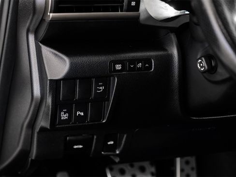 Used 2015 Lexus RC F w/ Premium Package image 28