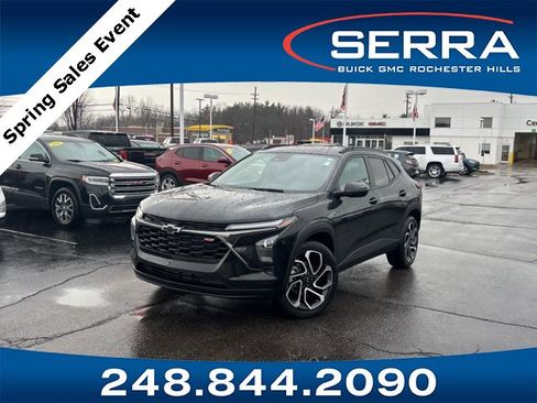 Certified 2025 Chevrolet Trax RS w/ Sunroof Package image 1