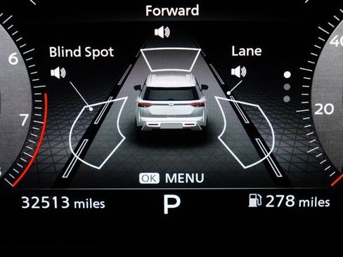 Certified 2022 Nissan Pathfinder Platinum w/ Cargo Package AWD/4WD image 15