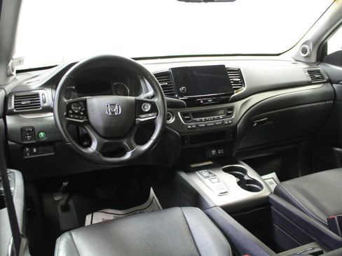 Used 2022 Honda Pilot Special Edition image 7