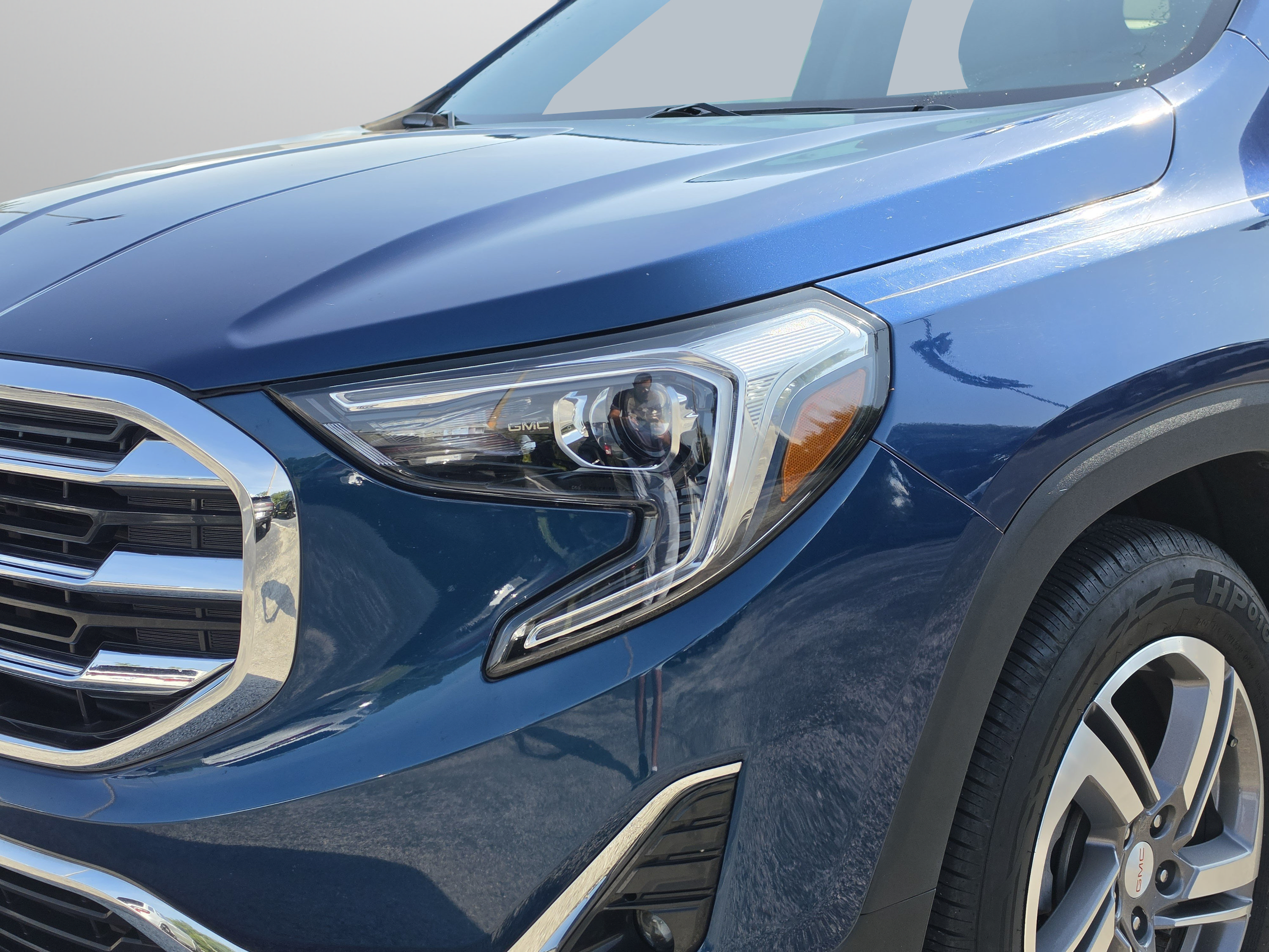 Used 2020 GMC Terrain SLT w/ Preferred Package FWD image 13