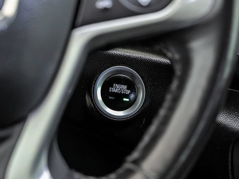 Used 2018 GMC Terrain SLT FWD image 19