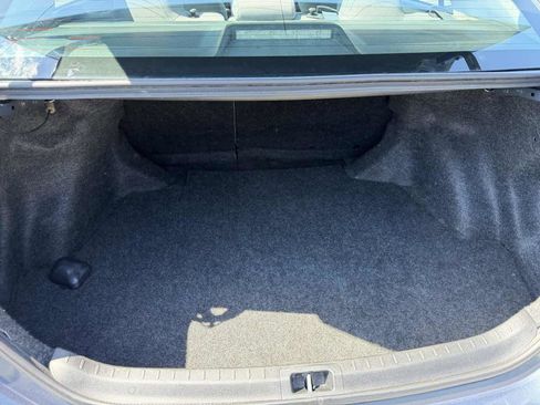 Used 2014 Toyota Corolla L FWD image 15