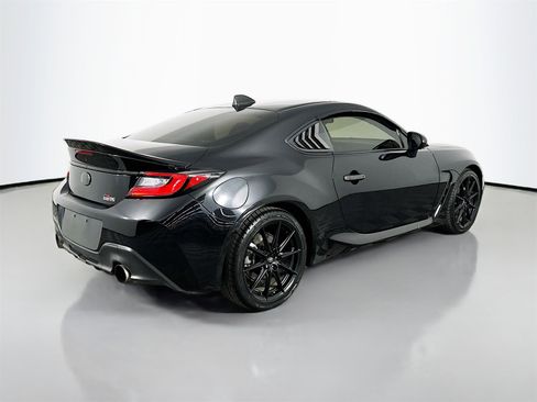 Used 2024 Toyota GR86 Premium image 7