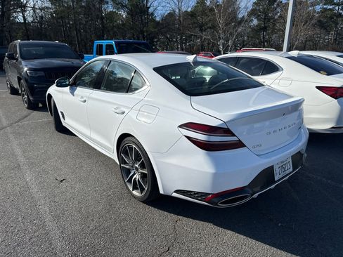 Used 2025 Genesis G70 2.5T image 4