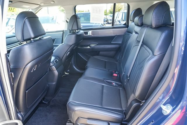 Certified 2025 Hyundai Santa Fe SEL FWD image 22