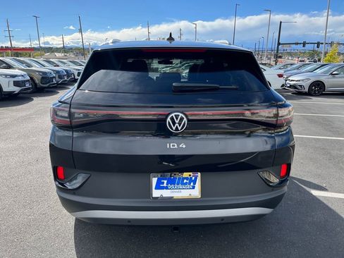 New 2025 Volkswagen ID.4 Pro S Plus image 4