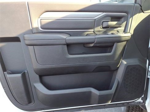 New 2024 RAM 4500 Tradesman image 10