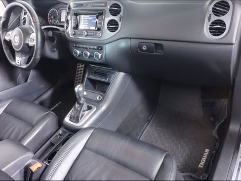 Used 2014 Volkswagen Tiguan R-Line AWD/4WD image 40