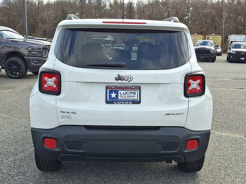 Used 2017 Jeep Renegade Sport w/ Power & Air Group image 10