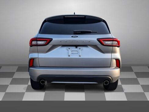 Used 2023 Ford Escape ST-Line FWD image 5