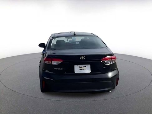 Used 2025 Toyota Corolla LE image 16