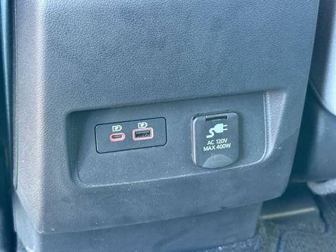 Used 2022 Nissan Frontier SV AWD/4WD image 15