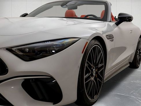 Used 2023 Mercedes-Benz SL 63 AMG SL 63 AMG image 3