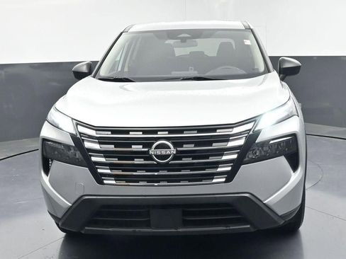Used 2024 Nissan Rogue S AWD/4WD image 41