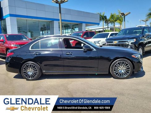 Used 2025 Mercedes-Benz C 300 Sedan image 10