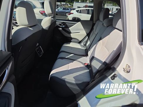 Used 2019 Subaru Forester Premium AWD/4WD image 16