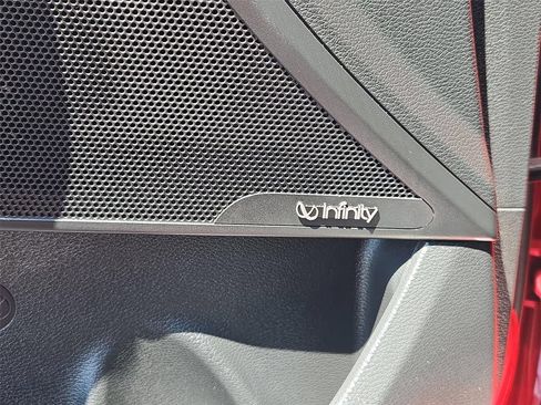 Used 2018 Hyundai Sonata Limited FWD image 17