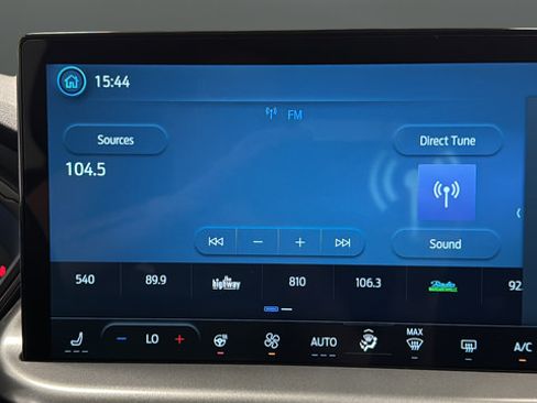 Used 2025 Ford Escape SE FWD image 29