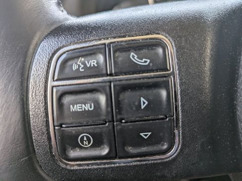Used 2012 Jeep Wrangler Rubicon w/ Dual Top Group AWD/4WD image 12